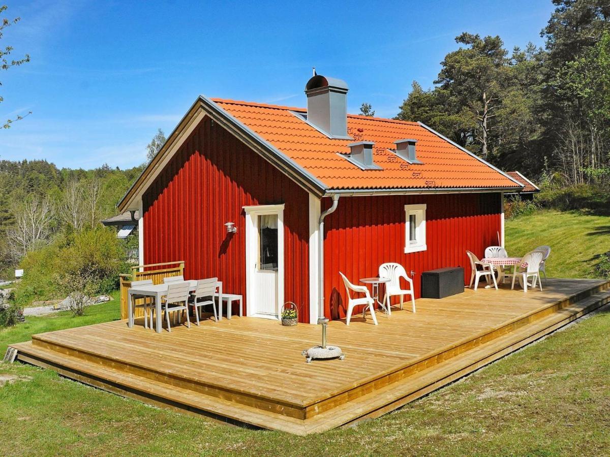 4 Person Holiday Home In Hen N Noesund Exterior photo